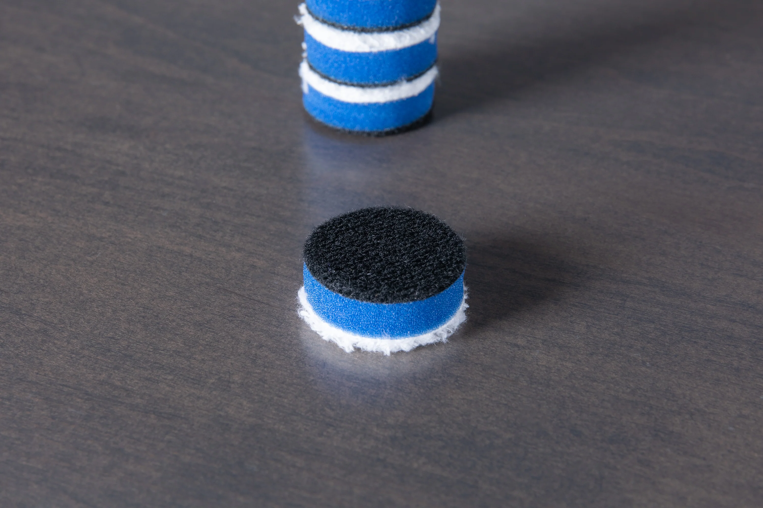 Nano Sized Microfiber Cutting Pads - Image 3