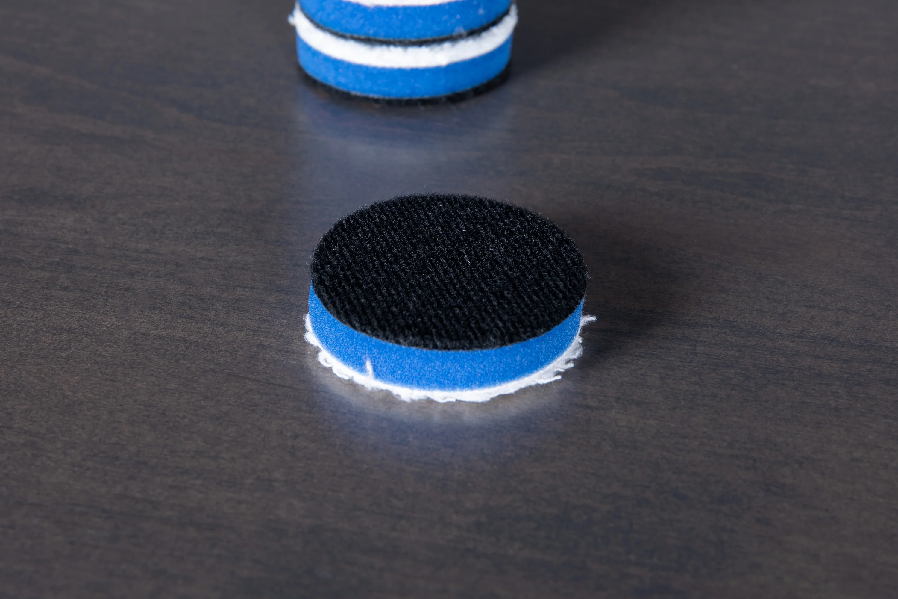 Nano Sized Microfiber Cutting Pads - Image 5