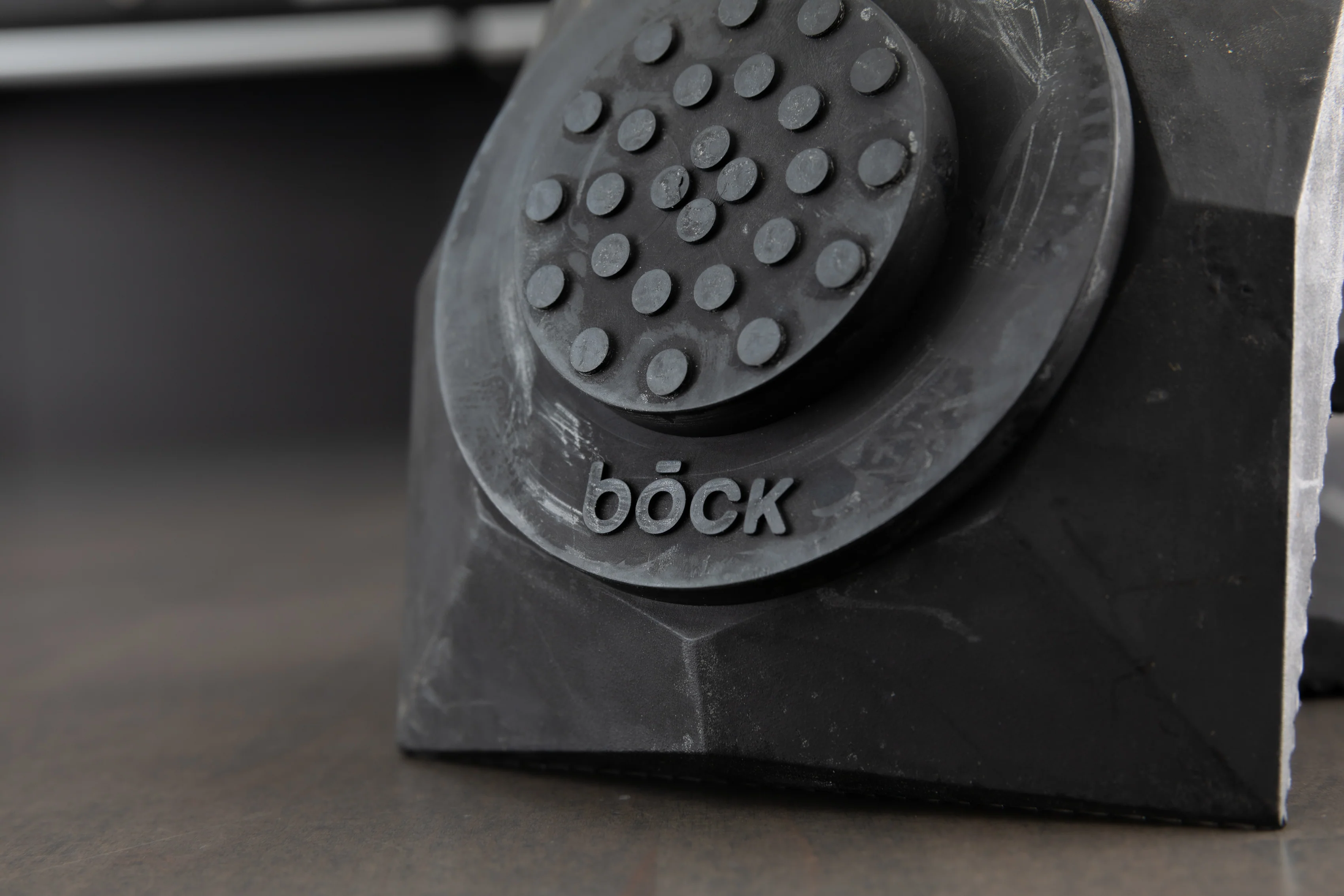 BOCK Rubber Blocks for Electric Vehicles - Image 5