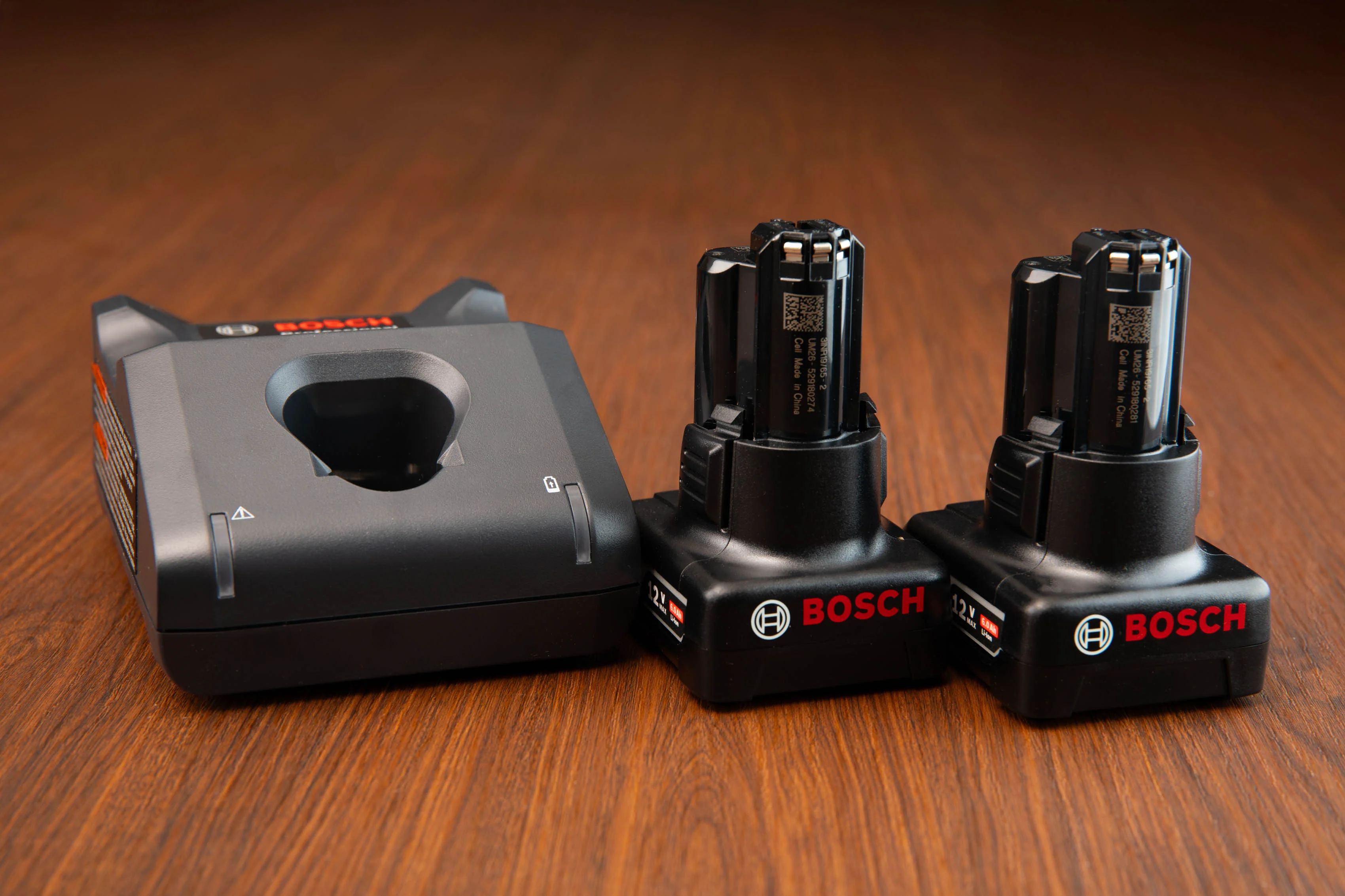 Bosch 5" 12V Cordless Random Orbital Polisher Kit - Image 3