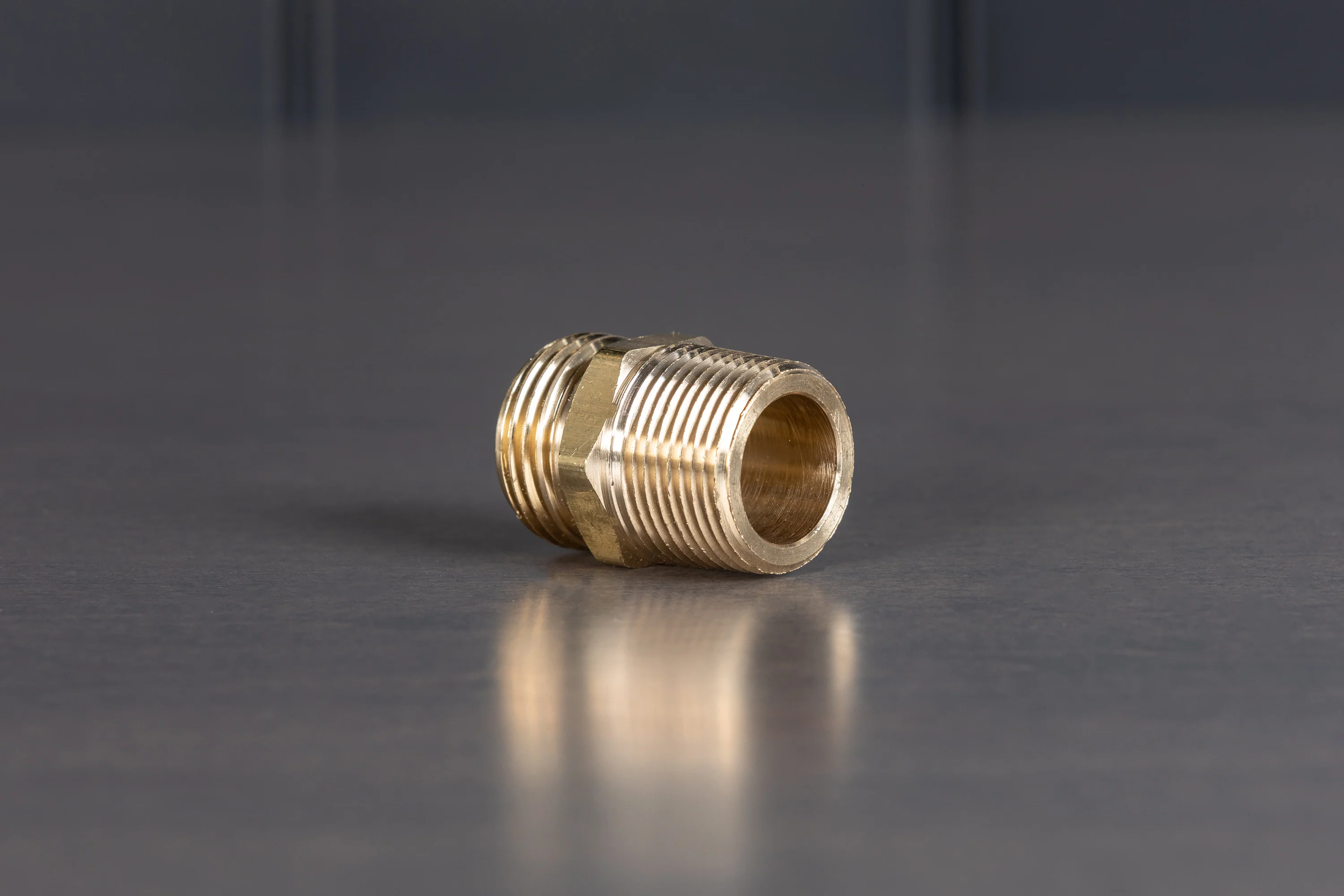 Brass 3/4" Male NPT to 3/4" Male GHT - Image 2