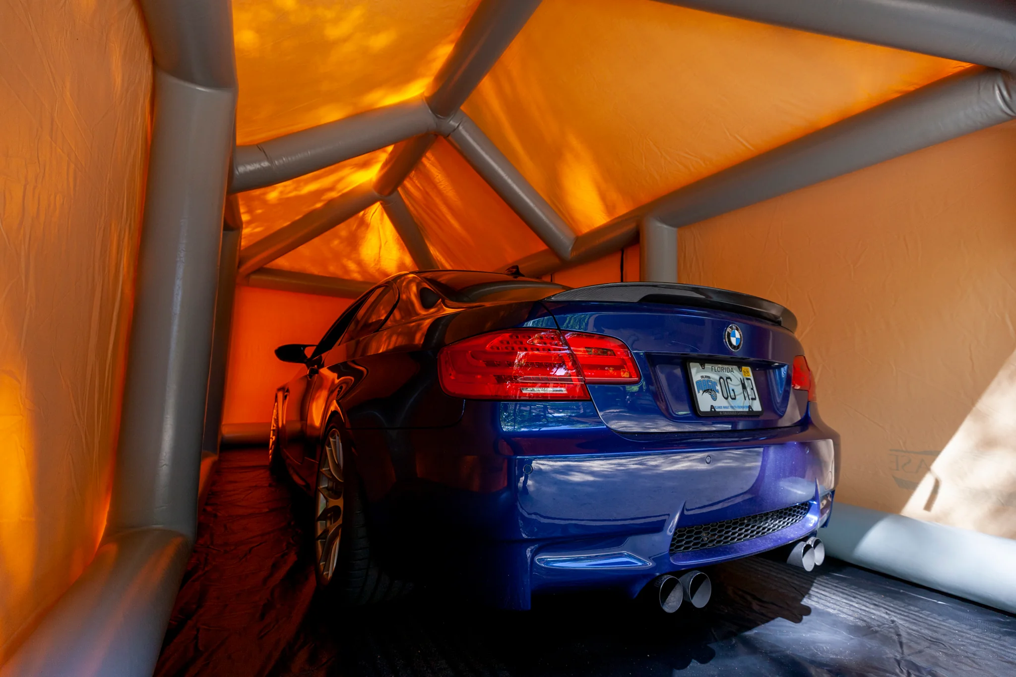 CarCapsule Pitched Roof ShowCase Outdoor - Image 10