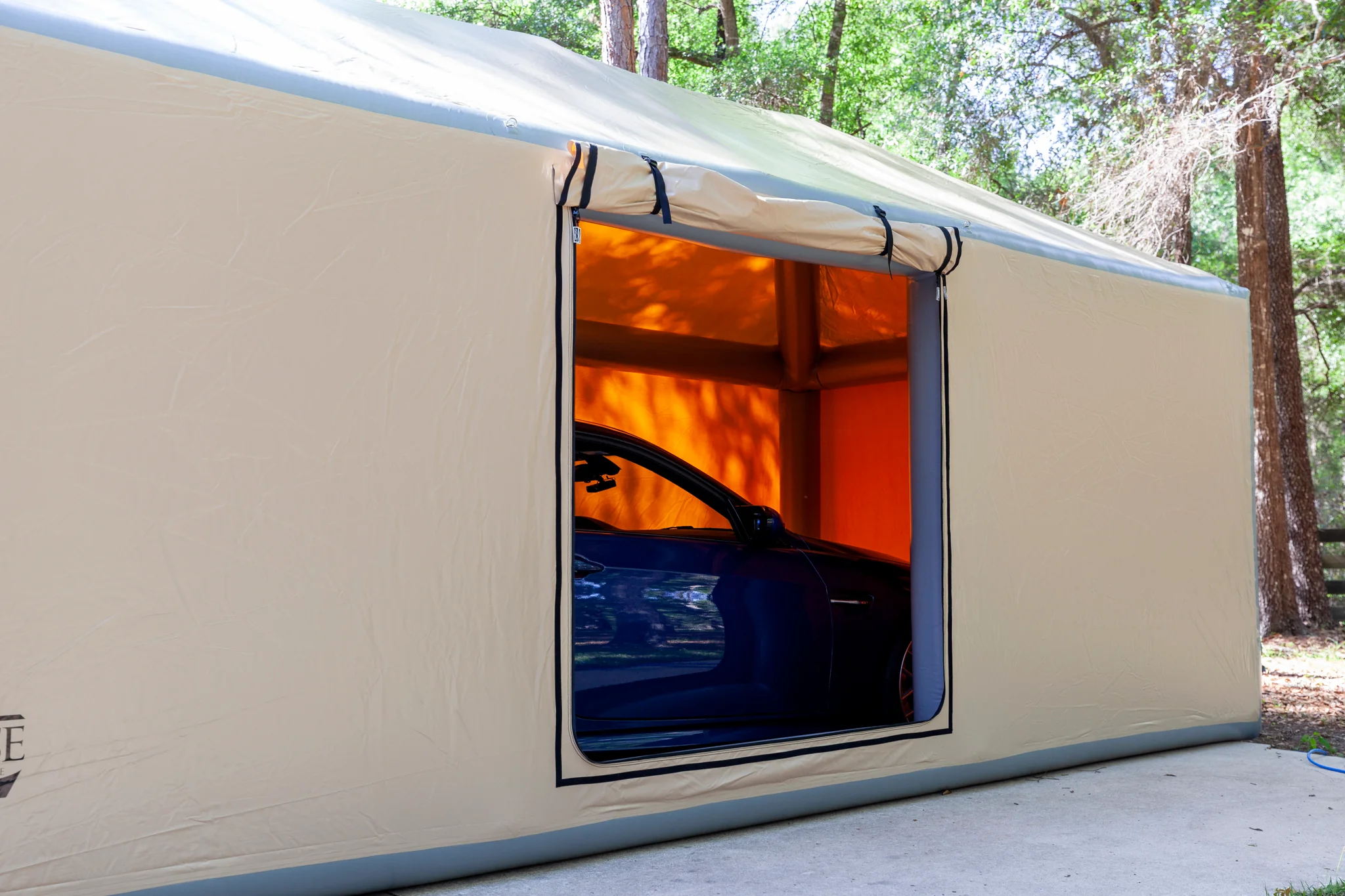 CarCapsule Pitched Roof ShowCase Outdoor - Image 20