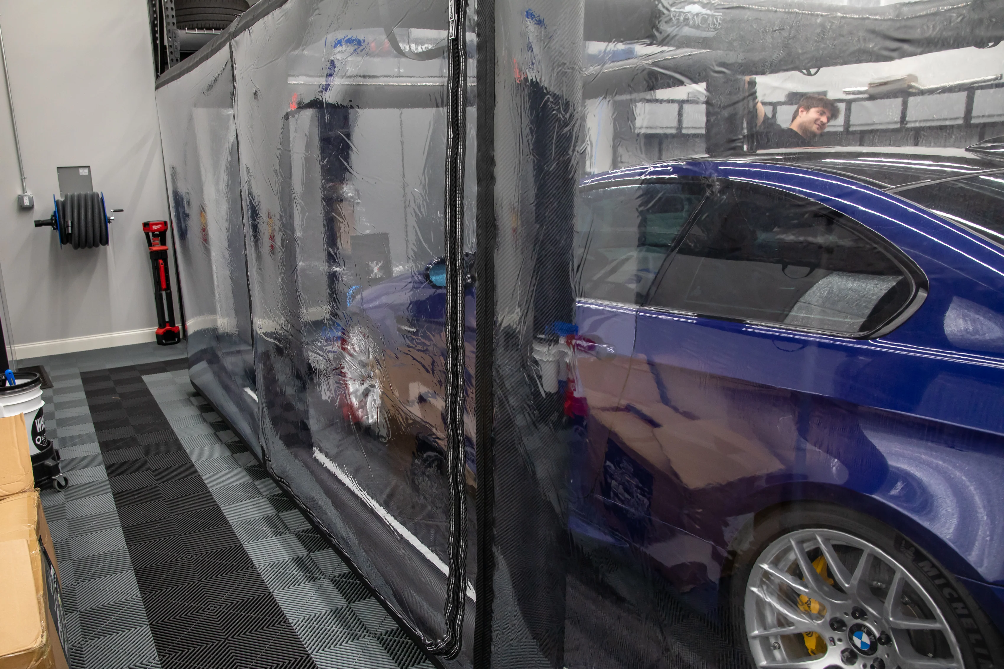 CarCapsule ShowCase Indoor - Image 32