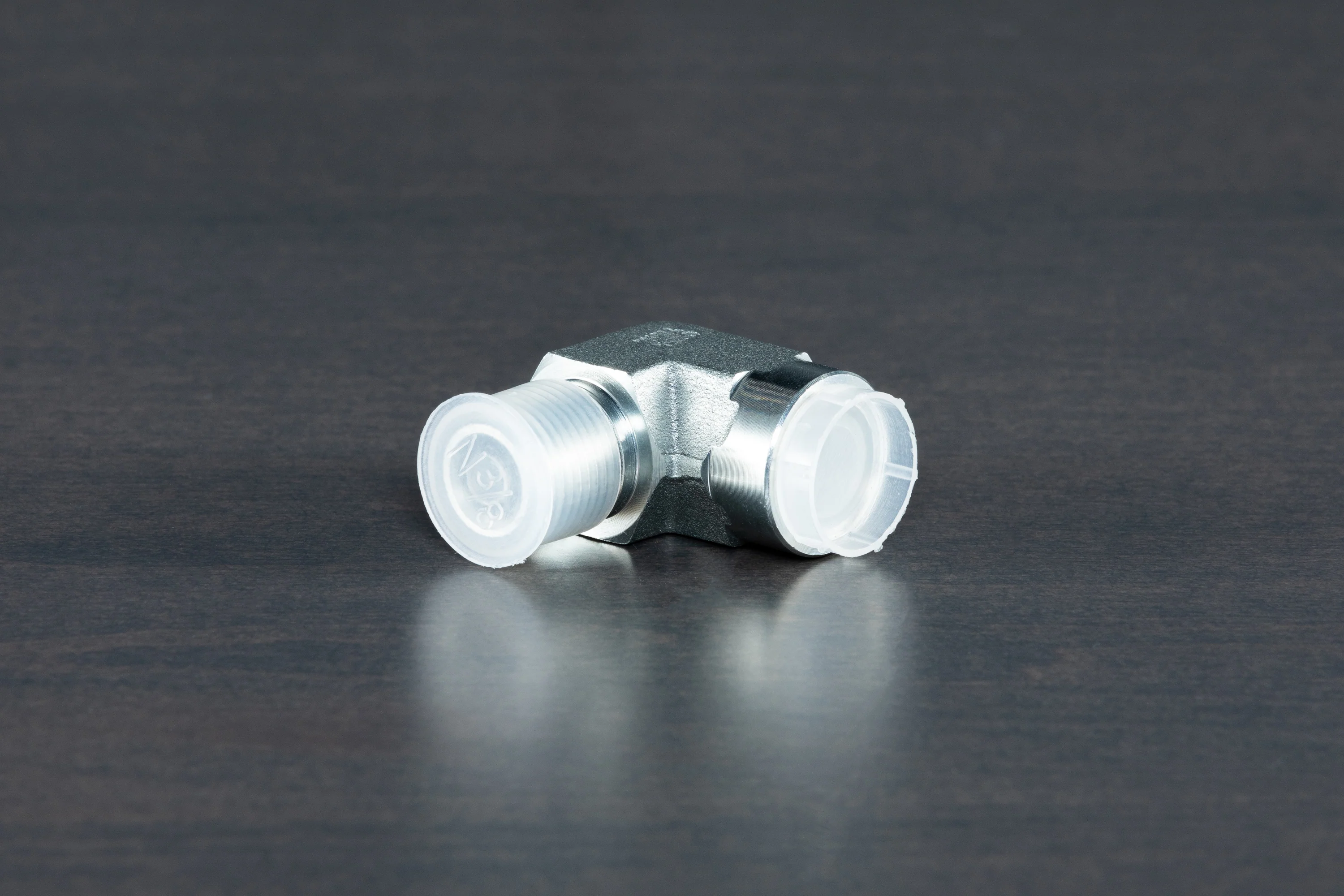 Stainless Steel 3/8" NPT 90° Elbow - Image 3