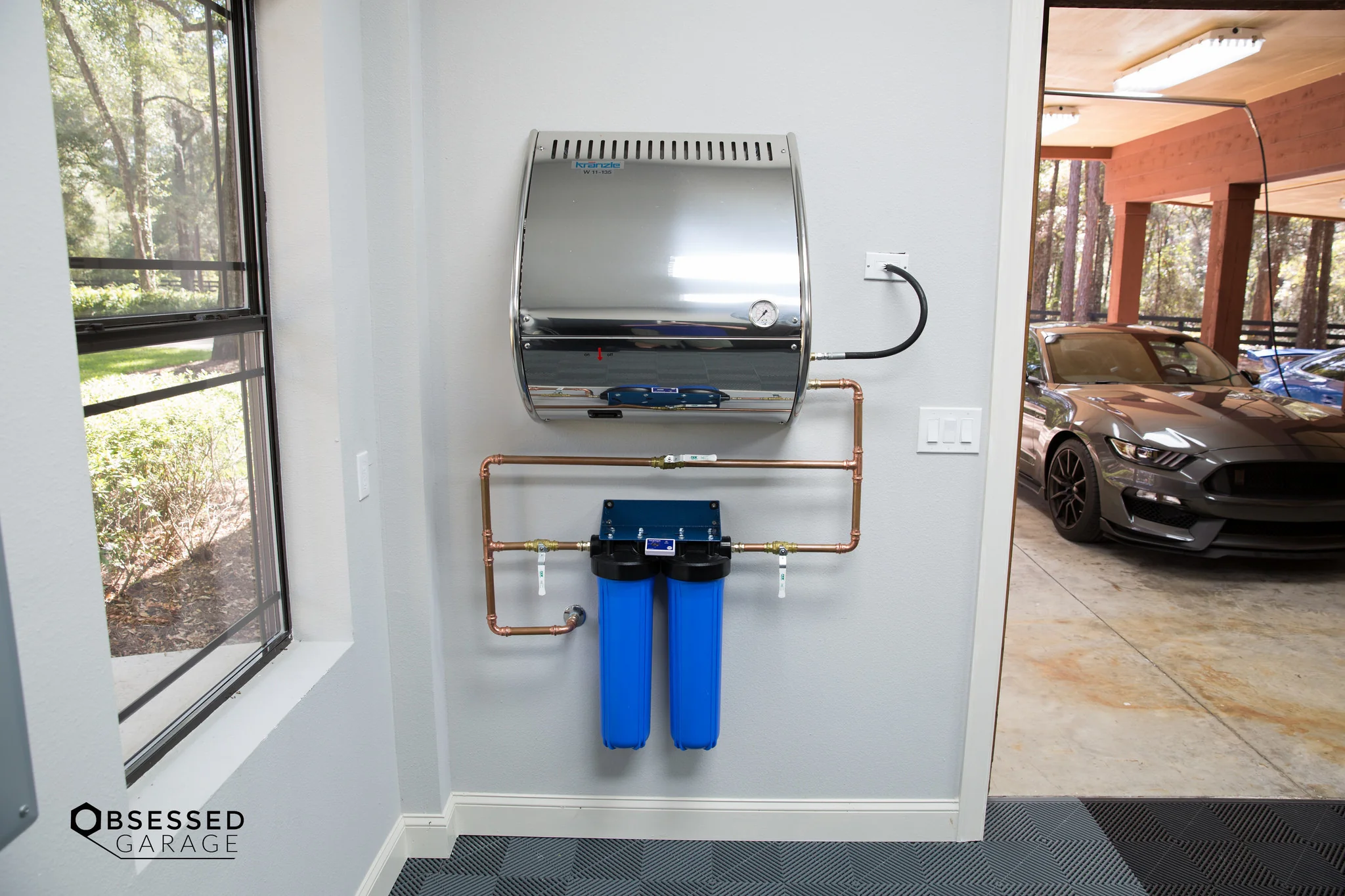 CR Spotless DIW-20 High Output Wall Mounted System - Image 5
