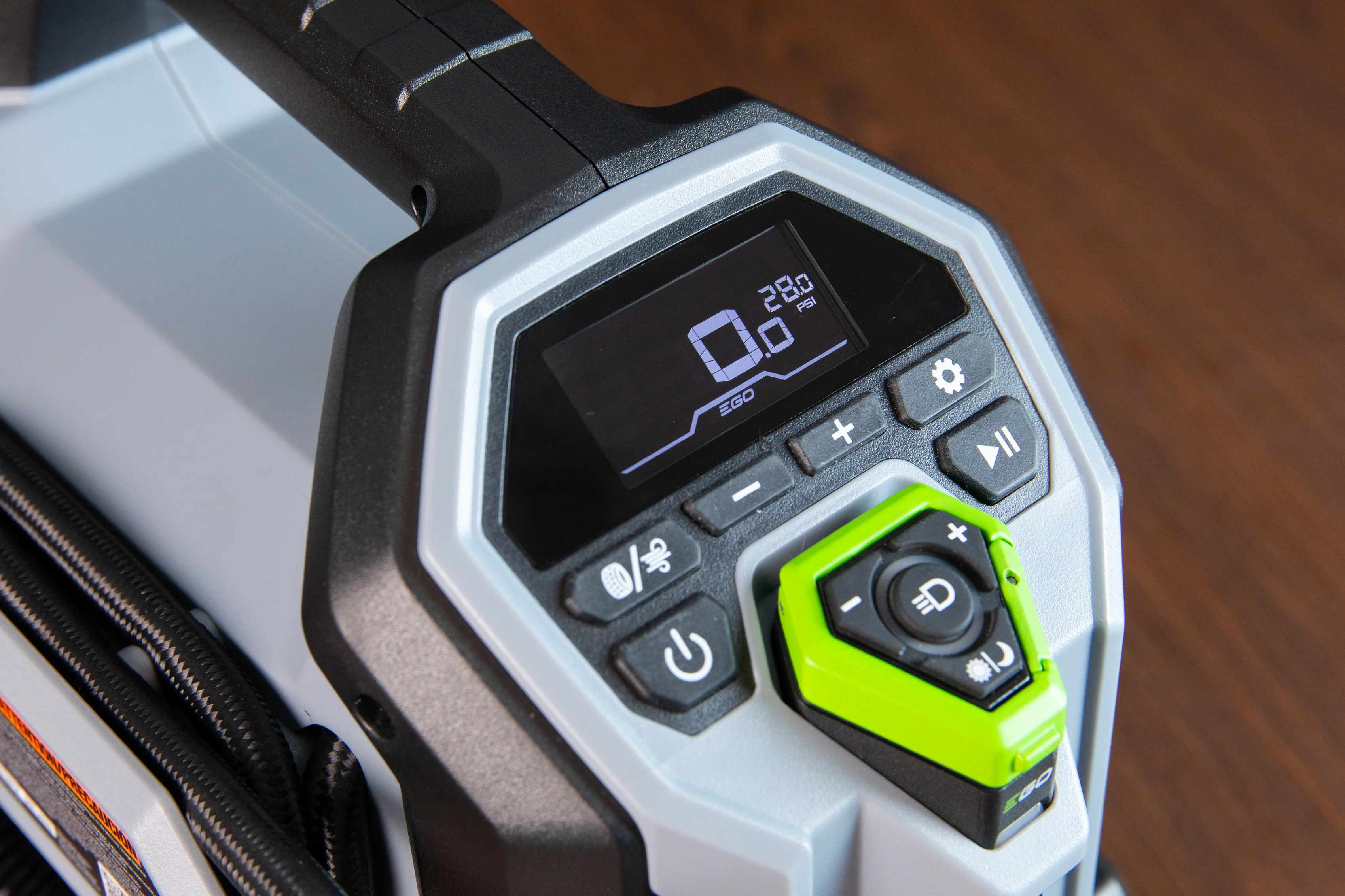 EGO POWER+ Tire Inflator - Image 12