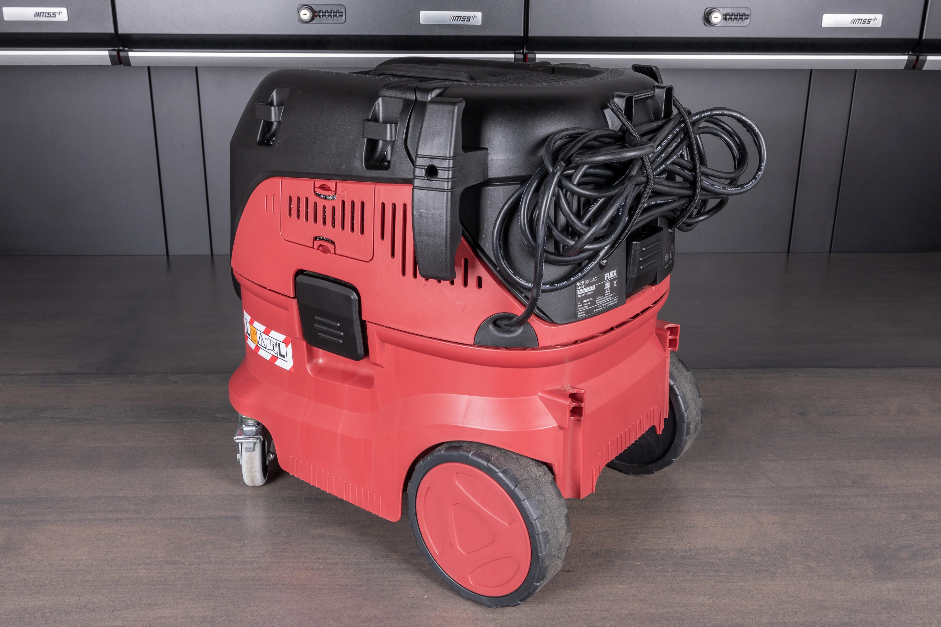 Flex 9-Gallon HEPA Wet/Dry Portable Vacuum - Image 9