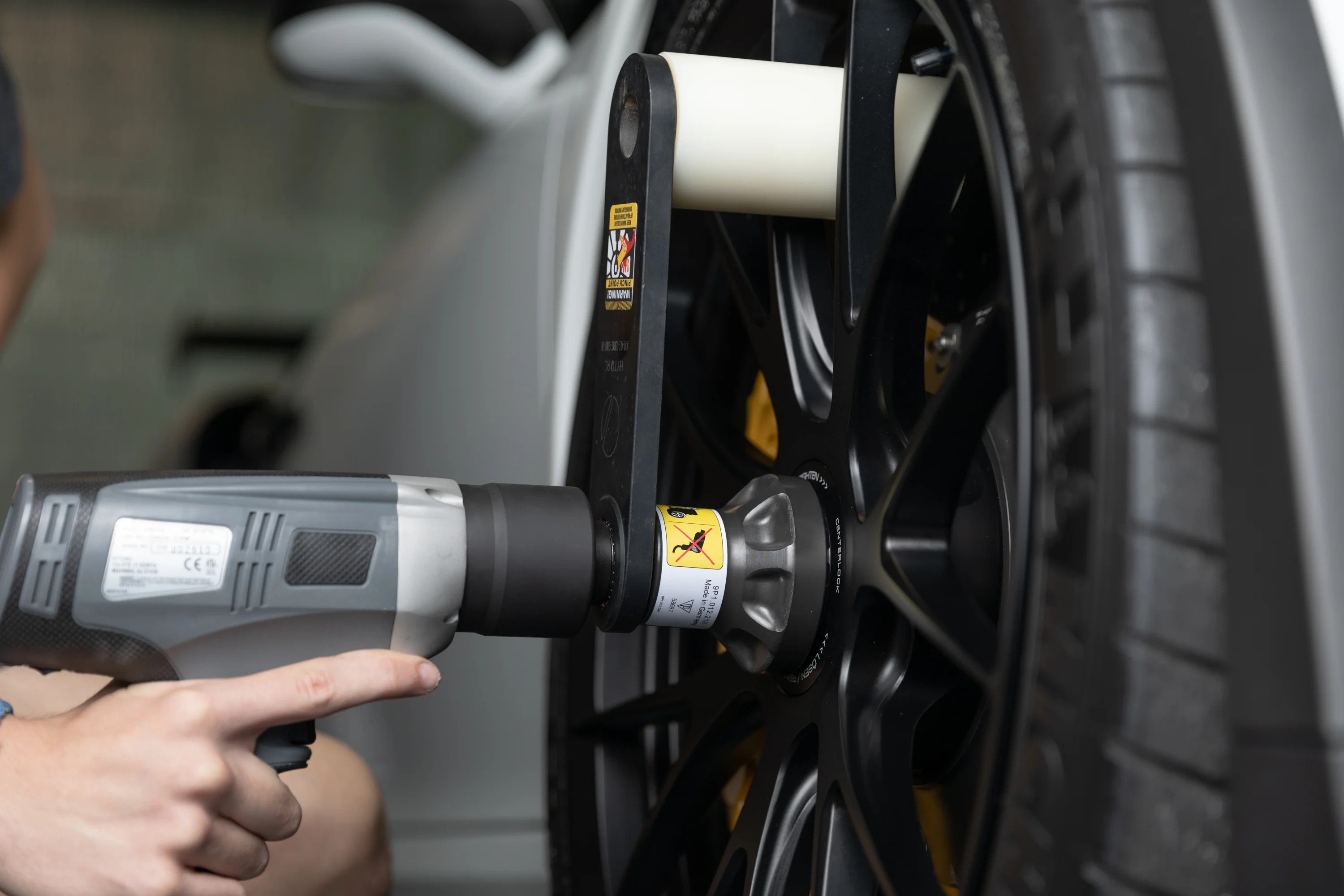 HYTORC Center Lock Torque Gun - Image 12