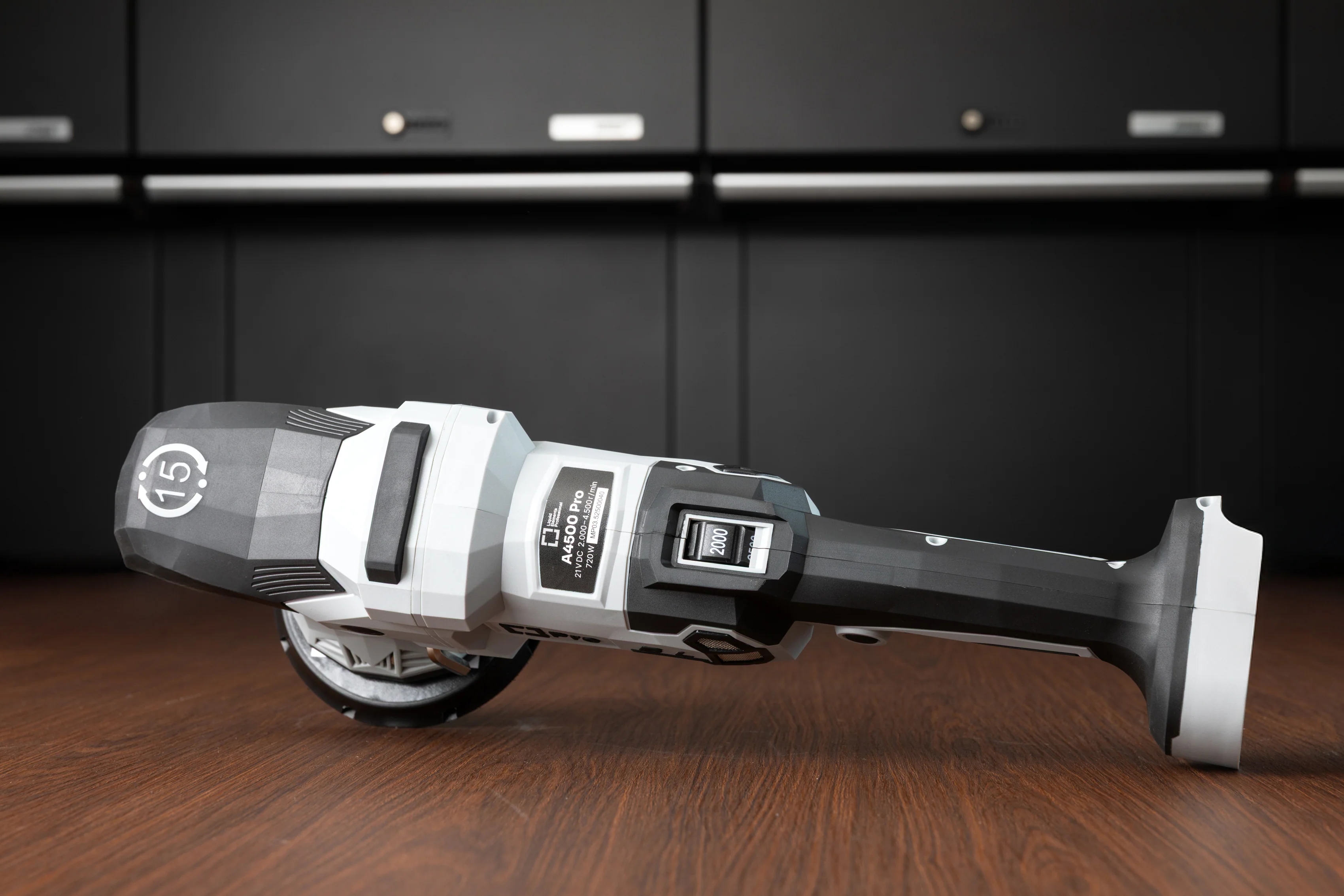 Liquid Elements A4500 Pro 5 Inch Battery Powered Polisher - Image 7