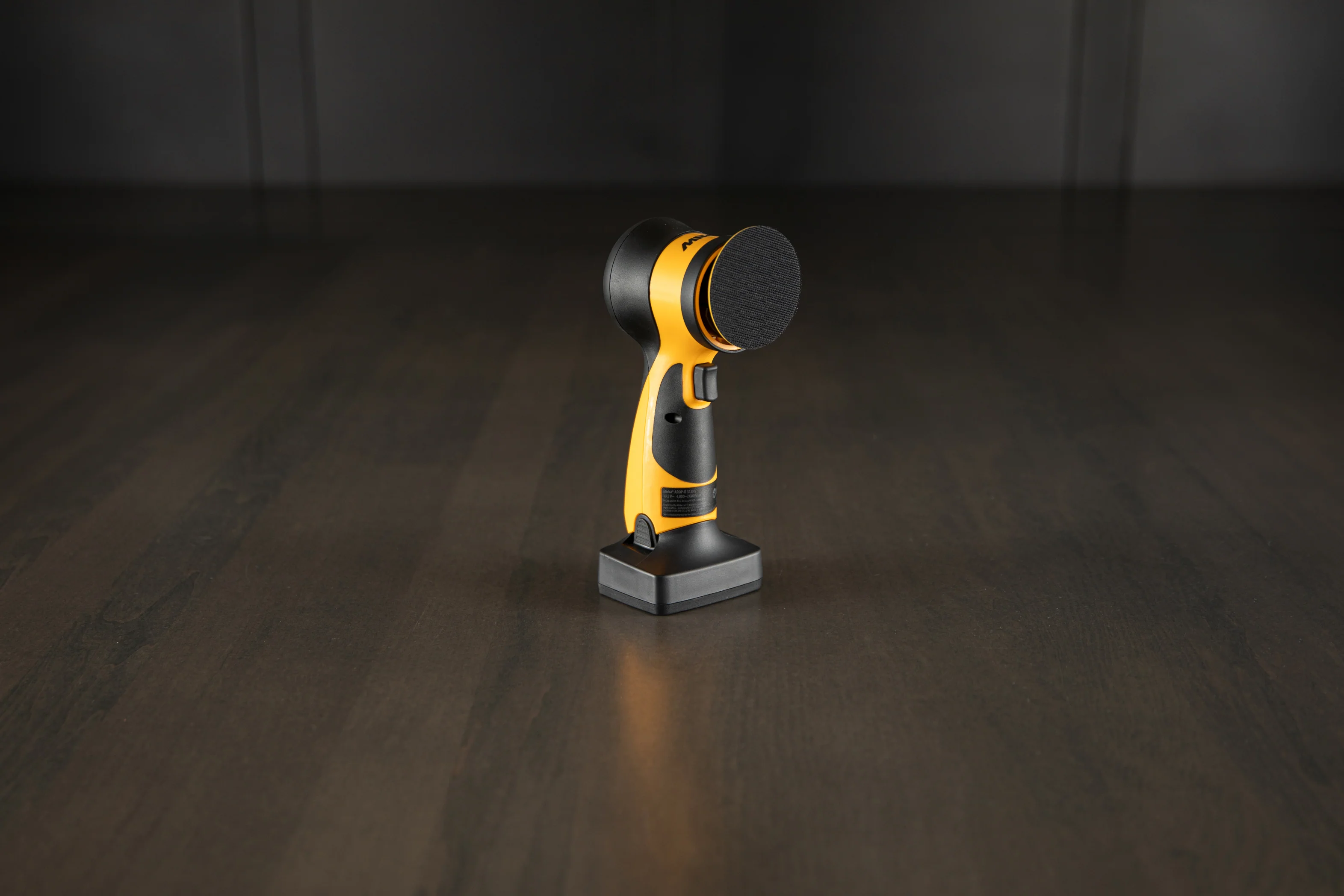 Mirka 3" Cordless Angled Random Orbit Polisher - Image 3
