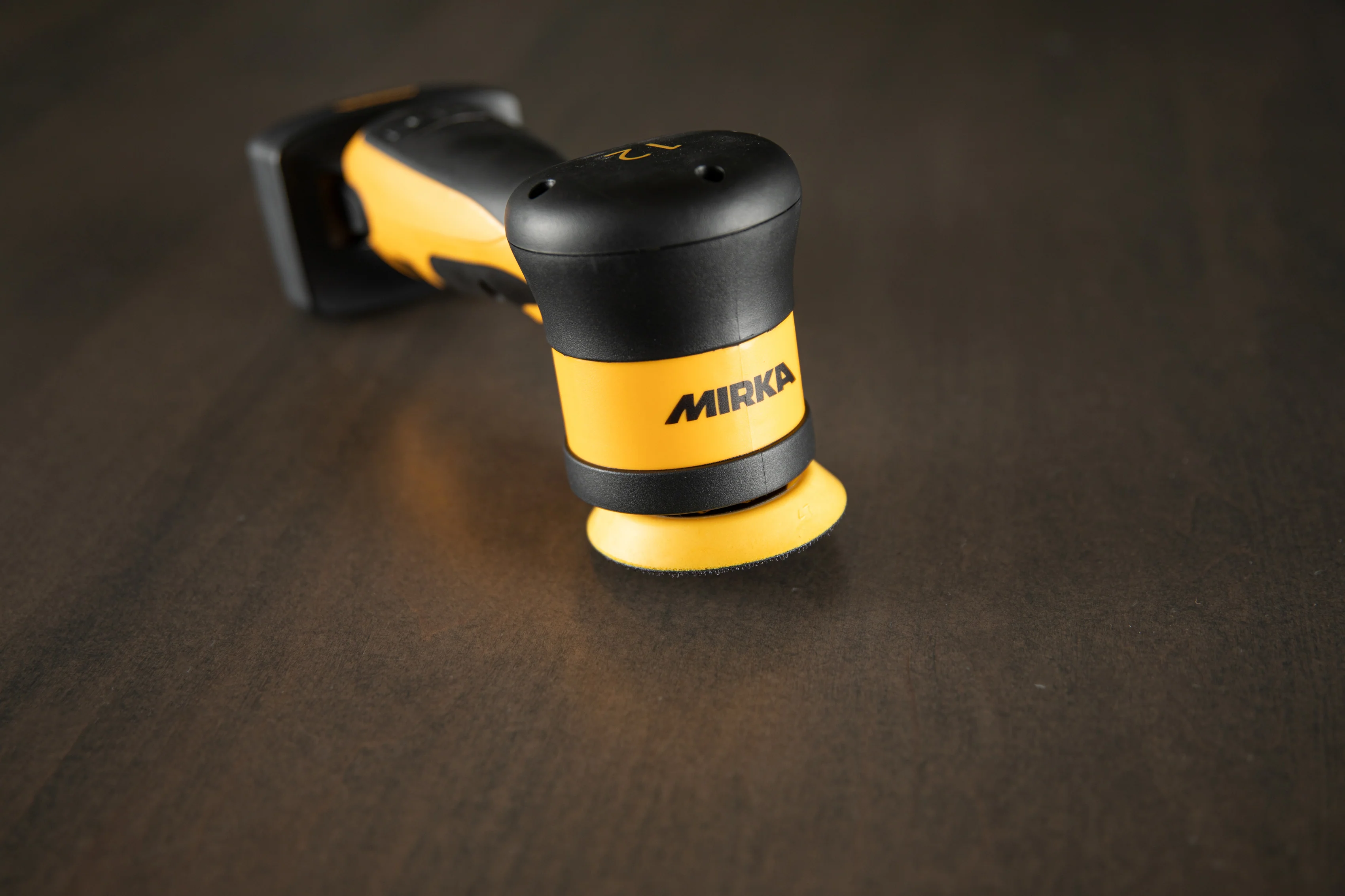 Mirka 3" Cordless Angled Random Orbit Polisher - Image 5