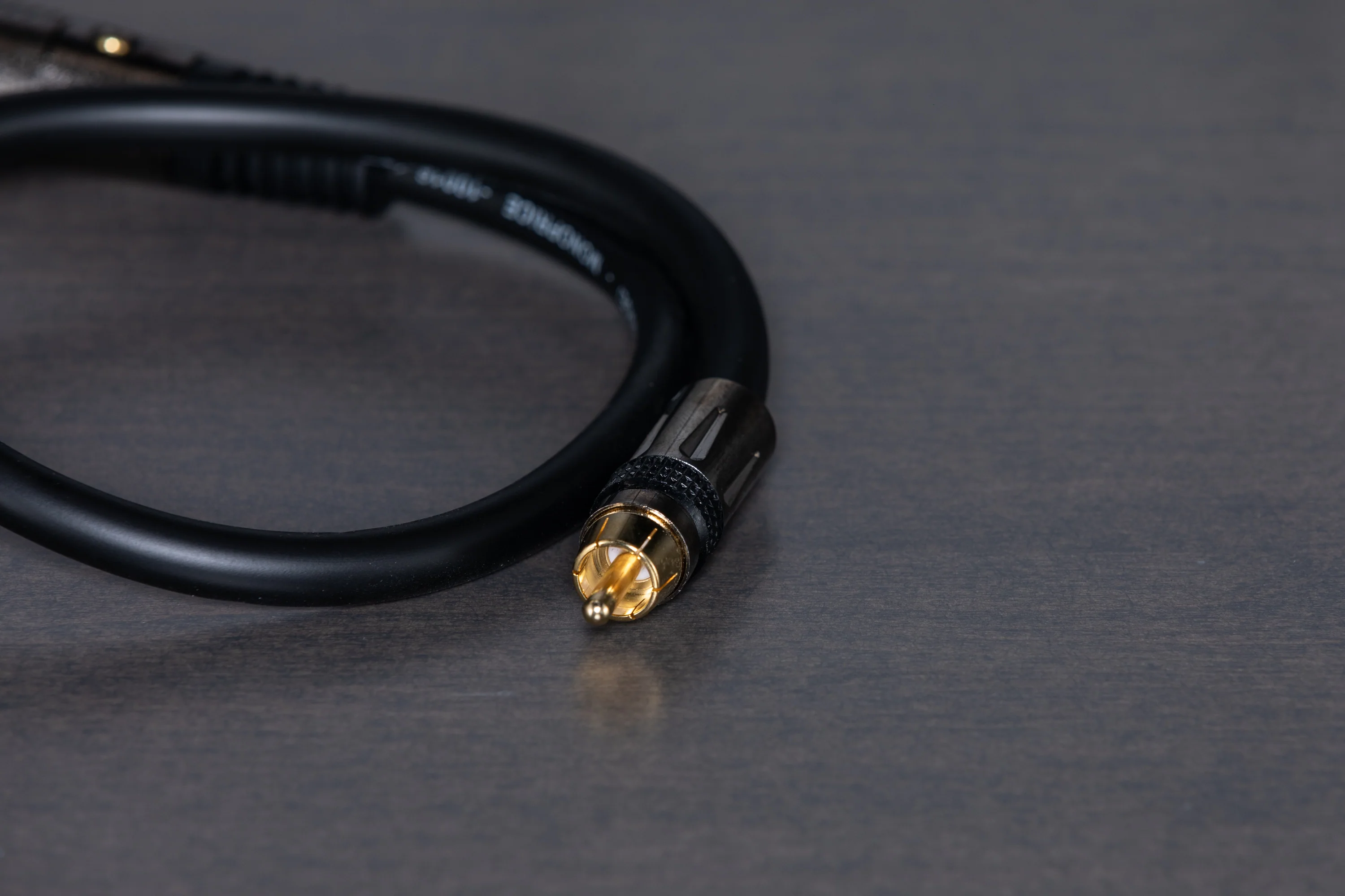 Monoprice Premier Series XLR Male to RCA Male - Image 4