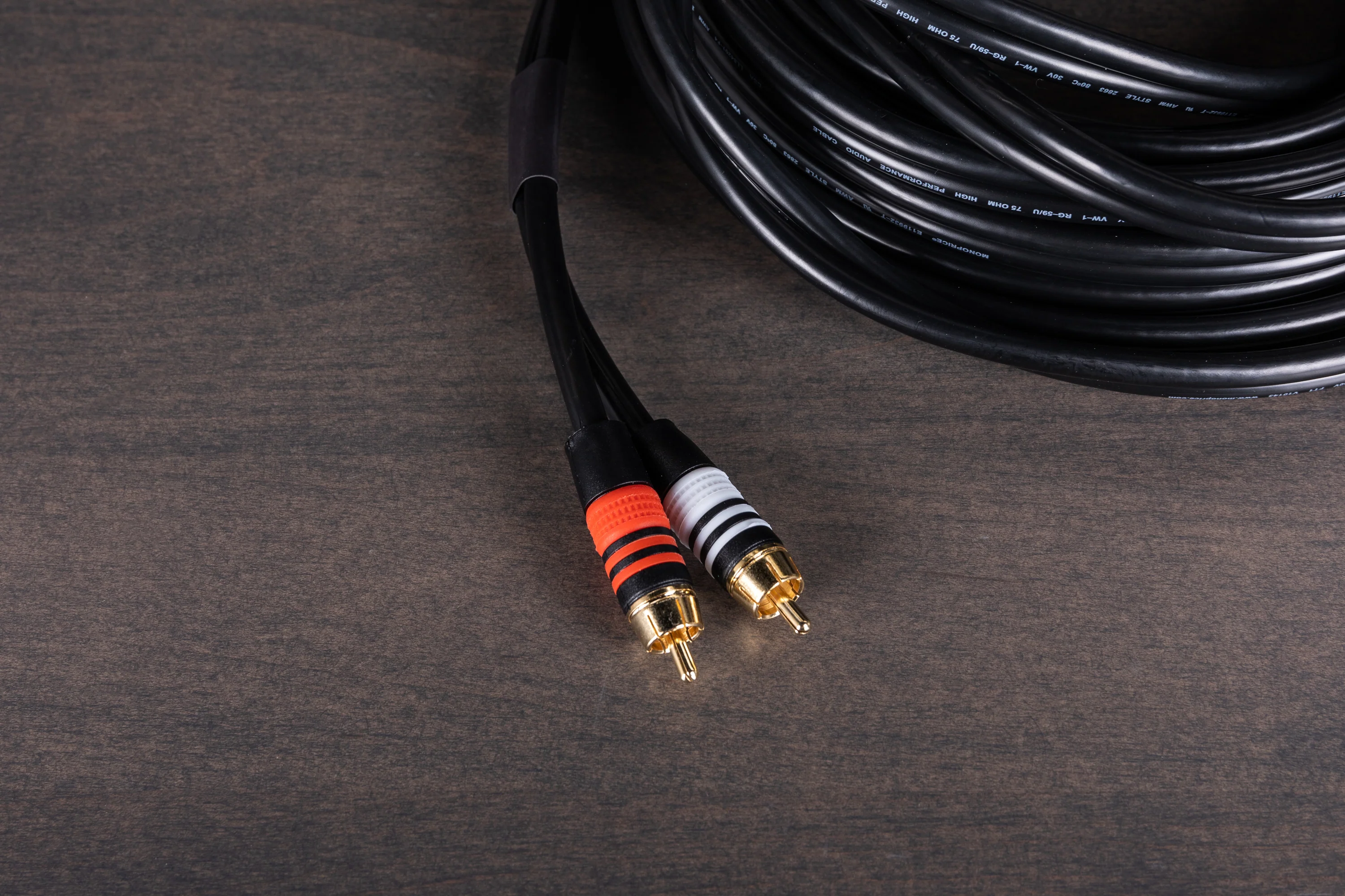 Monoprice Premium RCA Cable - Image 2
