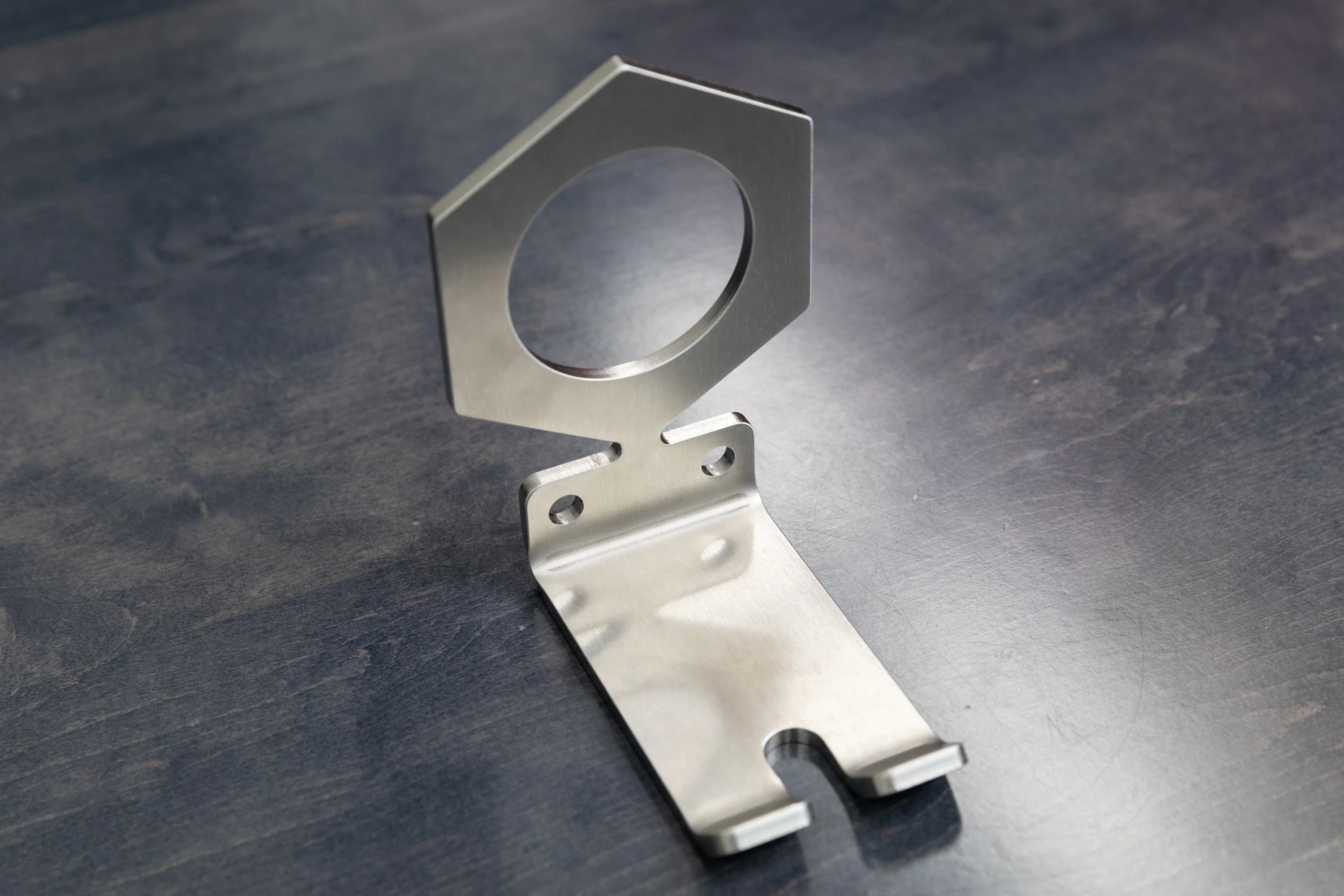 Mosmatic Surface Cleaner Hanging Bracket - Image 2