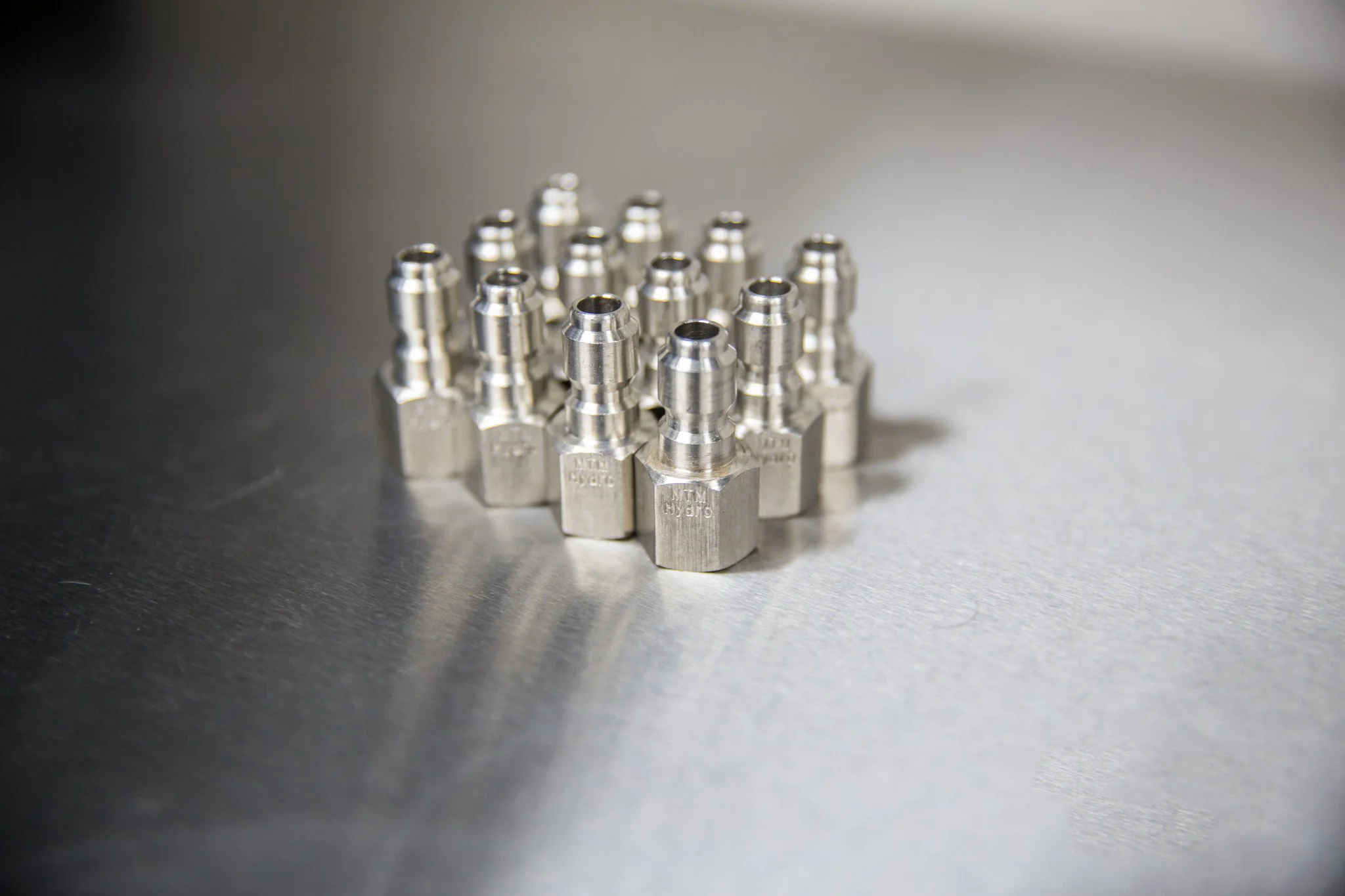 Stainless Steel 1/4" Female QD Plug - Image 7