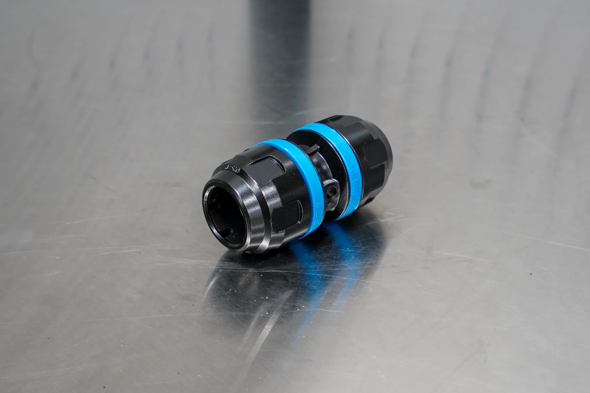 Prevost Female Sliding Union for 1" Pipe - Image 4