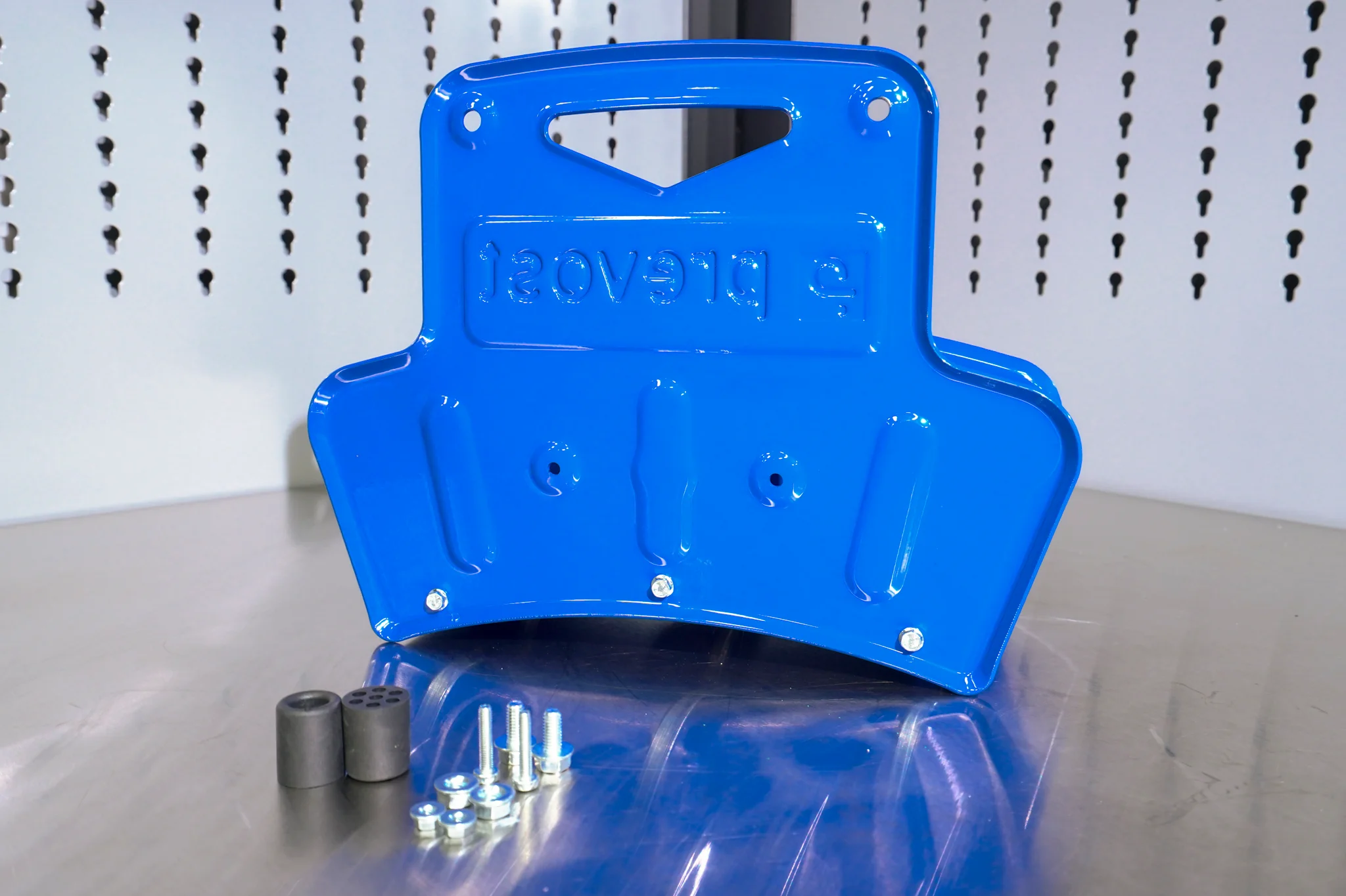 Prevost Hose Holder PLA HR - Image 4