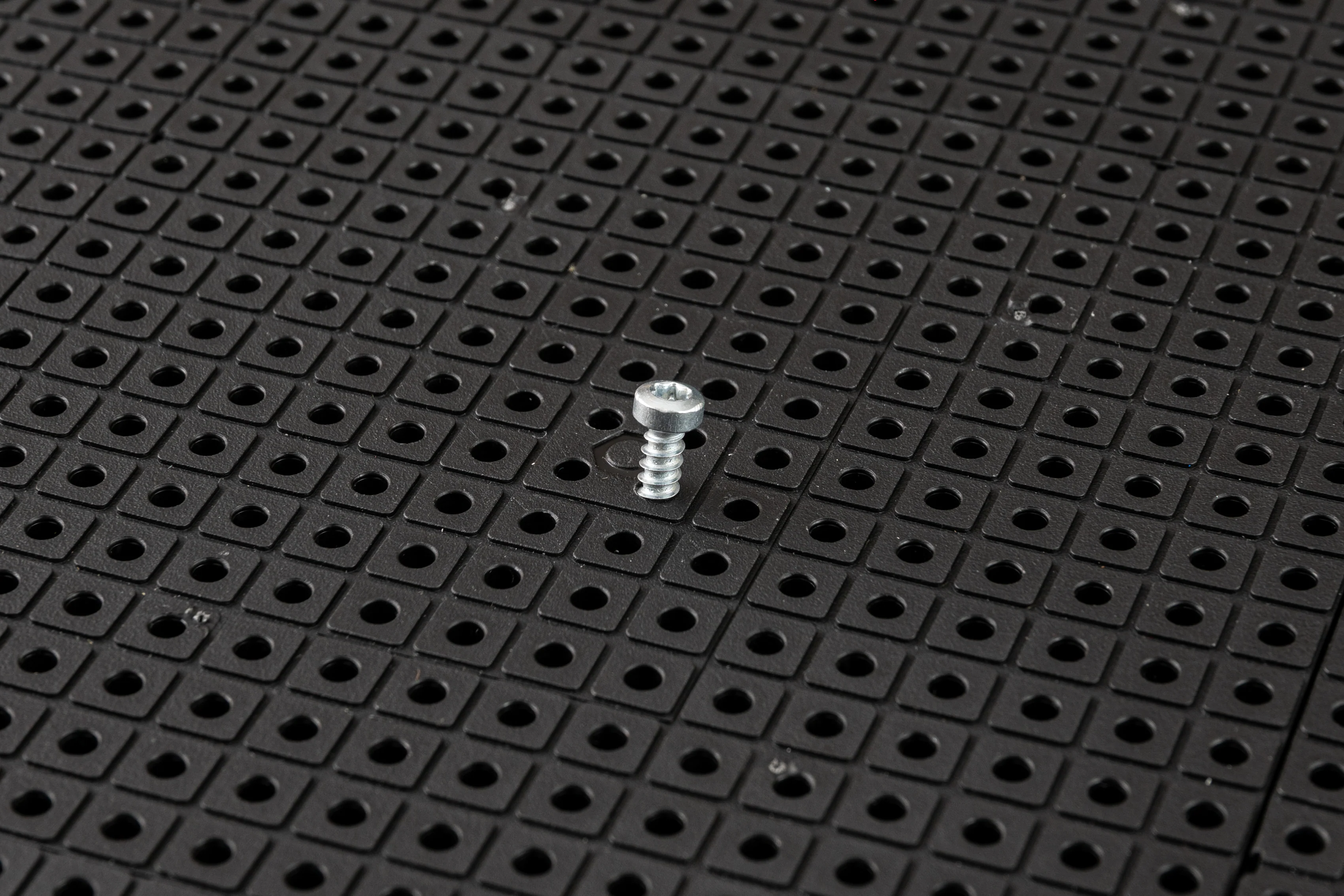 Tool Grid Screws - Image 3